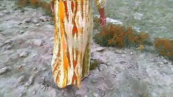 Indian Couple Enjoys Outdoor Sex And Anal In Rural Setting