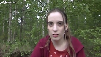 Teen Girlfriend Gives Deepthroat Blowjob In The Woods And Swallows Cum