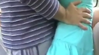 Χειροδουλειά Σε Δημόσιο Λεωφορείο Και Περιστατικό Ψηλαφίσματος
