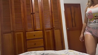 Steamy Homemade Encounter With Seductive Stepmom While Dad'S Away